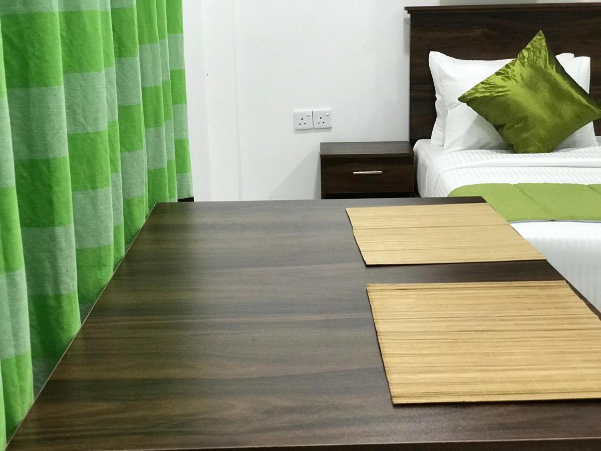 Cinnamon Airport Residencies Katunayake Exterior photo