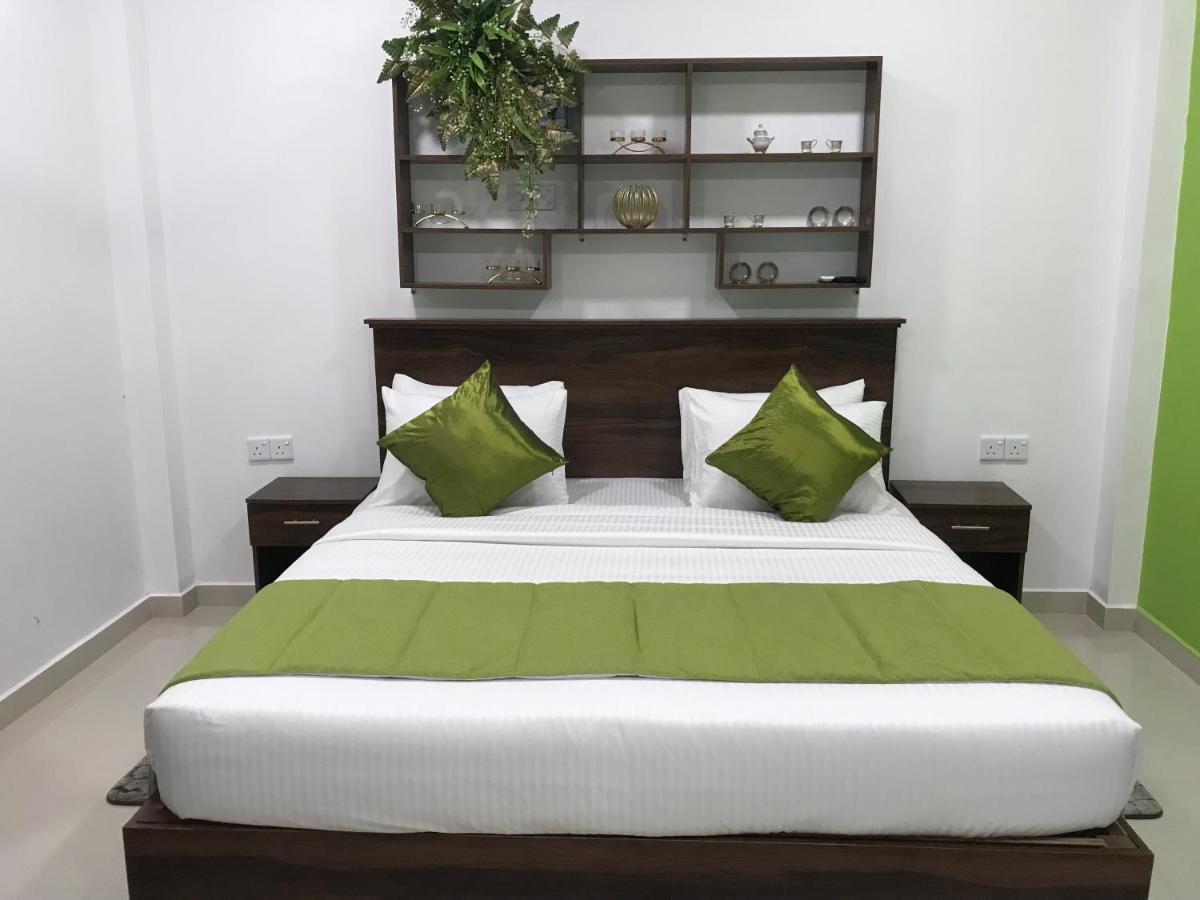 Cinnamon Airport Residencies Katunayake Exterior photo